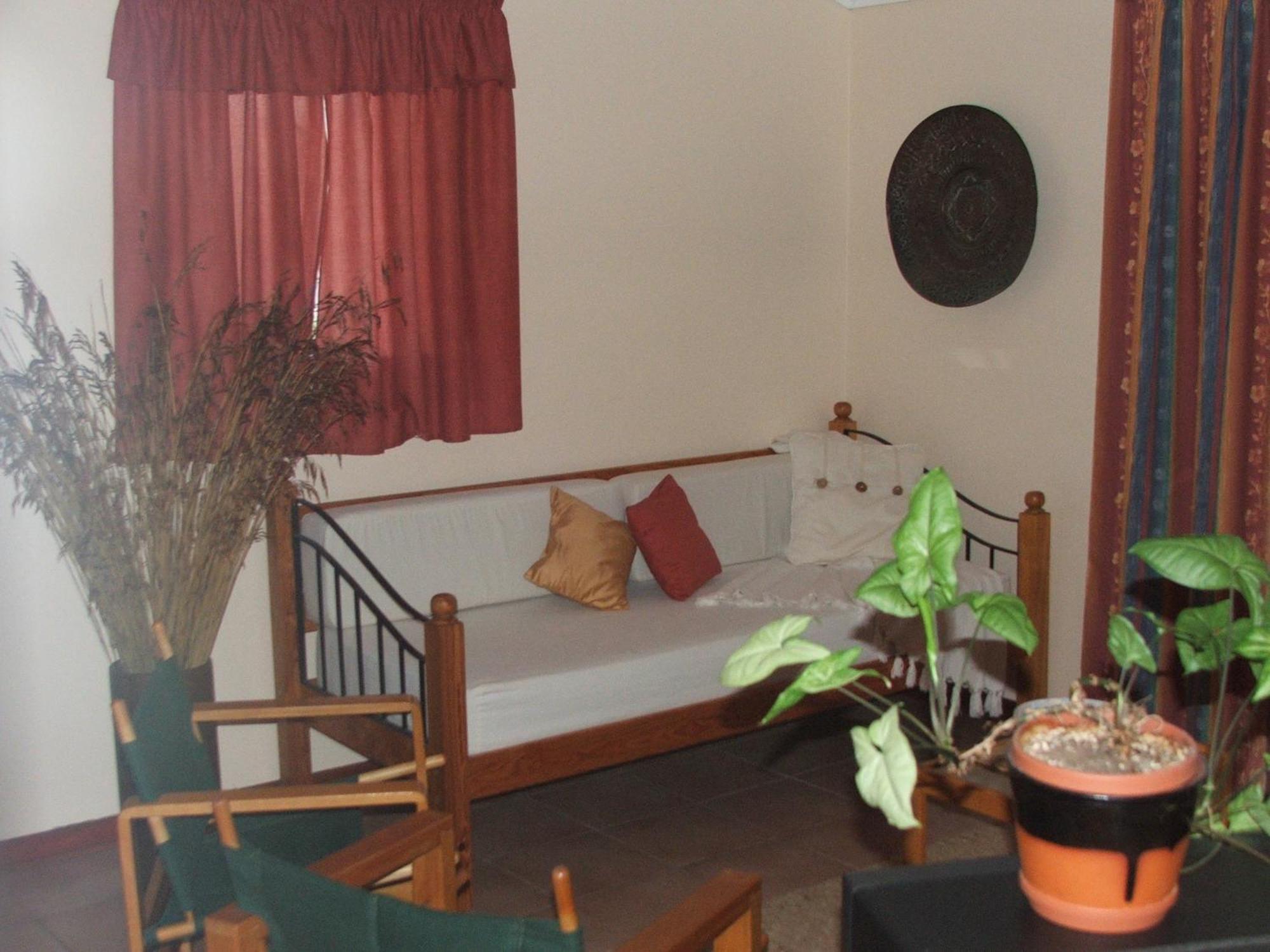 Melkhoutkloof Guest House Outeniqua Strand Room photo